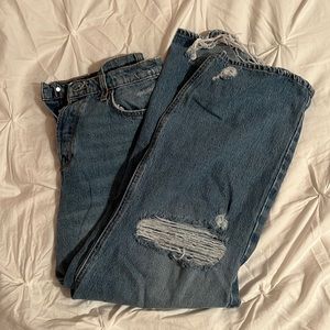 Mom jeans super baggy